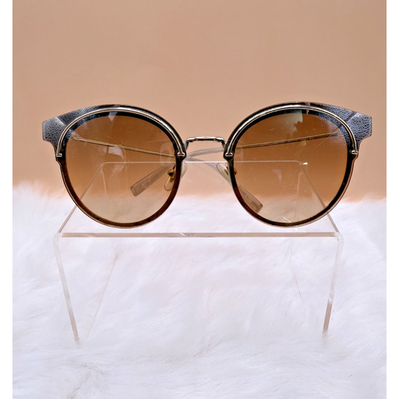 Tiffany & Co. TF3061 Women\'s Pale Gold Metal Frame Sunglasses W/Case and Box main image 12